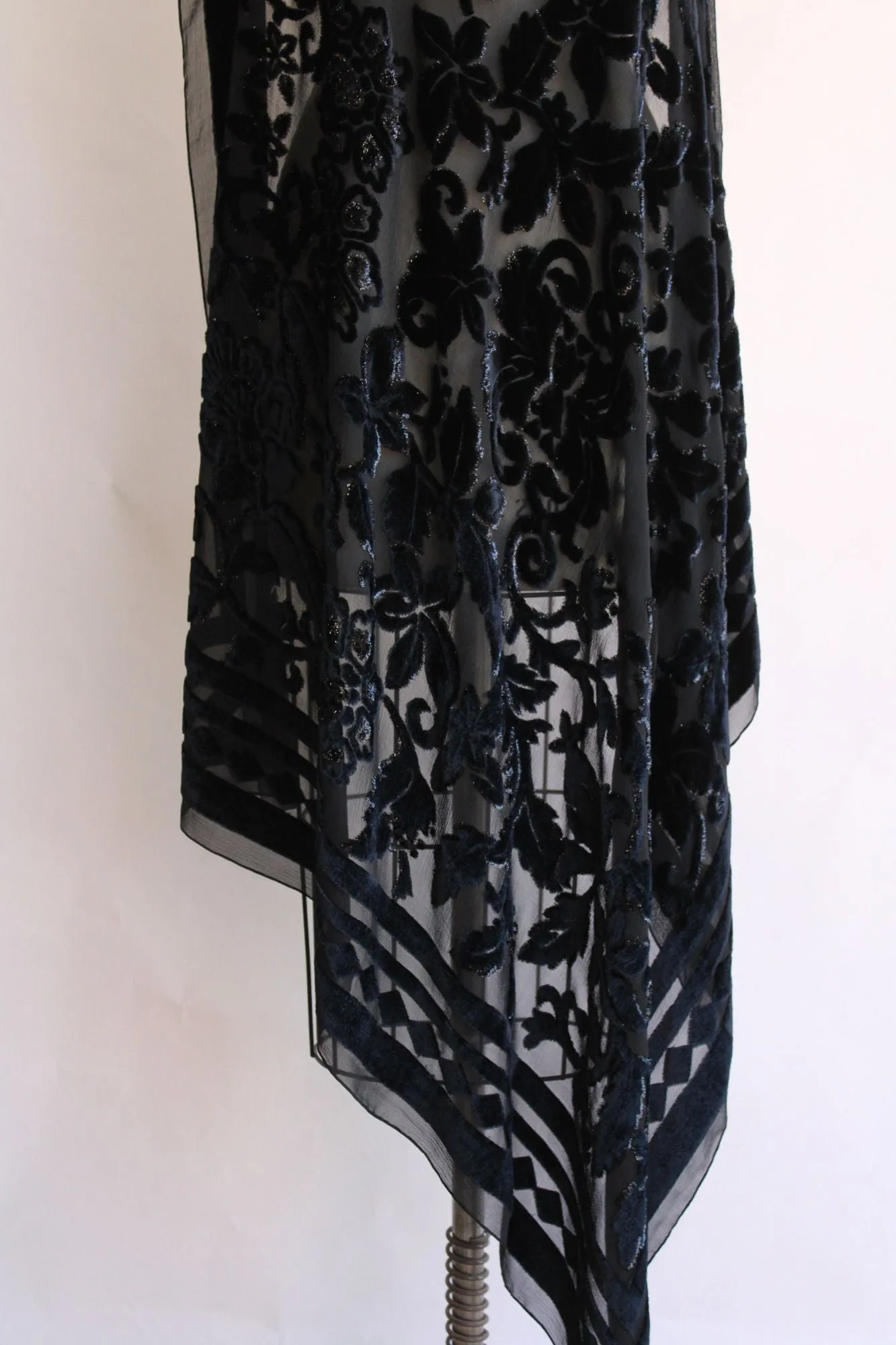 Vintage 1990s Scarf in Black Burnout Floral Velvet with Glitter